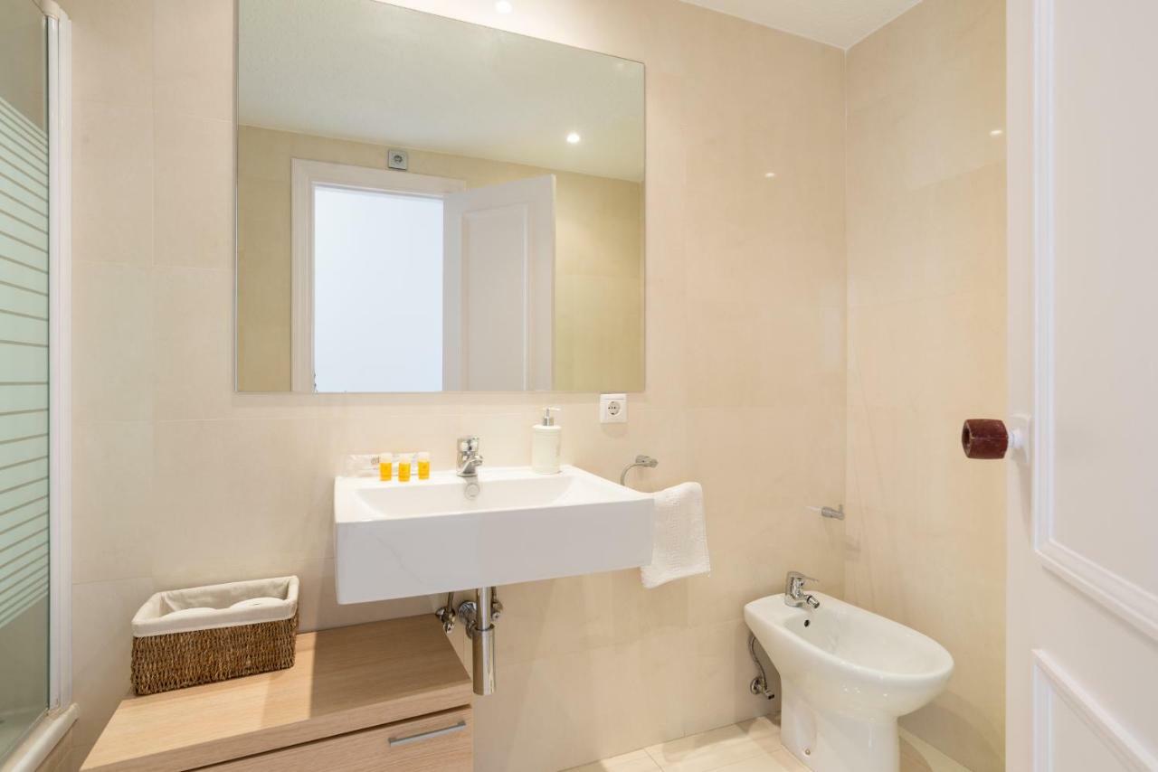Tgh/ Marbella Beachfront And Center المظهر الخارجي الصورة